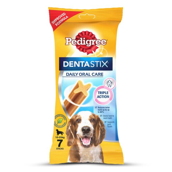 Pedigree Dentastix Oral Care Dog Treat, Adult Medium Breed (10-25 kg), 180 g, Recommended by Vets, Supports Gum Health, Reduces Risk of Gum diseases
