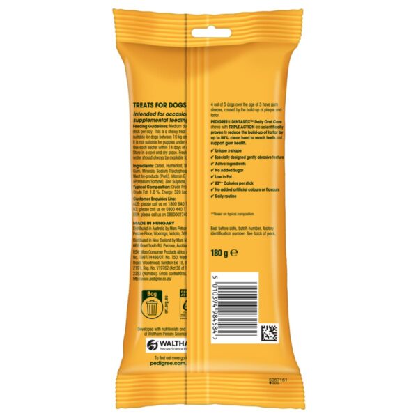 Pedigree Dentastix Oral Care Dog Treat, Adult Medium Breed (10-25 kg), 180 g, Recommended by Vets, Supports Gum Health, Reduces Risk of Gum diseases