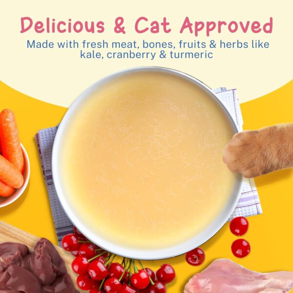 719SgJgZgtL._SL1500_.jpg Smylo Summer Cooler, Hydration Rich Chicken & Fish Bone Broth for Cats (2+1 Combo) | Rich in Collagen for Bones & Joints Health| Omega 3 & 6 for Shiny Fur & Coat | Cat Food Topper and Cat Supplements