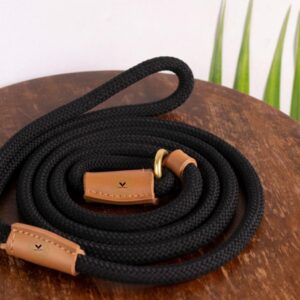 Vama Leathers Dogs British Style Training Leash Slip Leash Adjustable Vama Leathers Dogs British Style Training Leash Slip Leash Adjustable LengthIStrong & Durable Training Show LeashISoft Nylon RopeILeather TrimsIMade In IndiaI5 Feet X 1 CmIBlack
