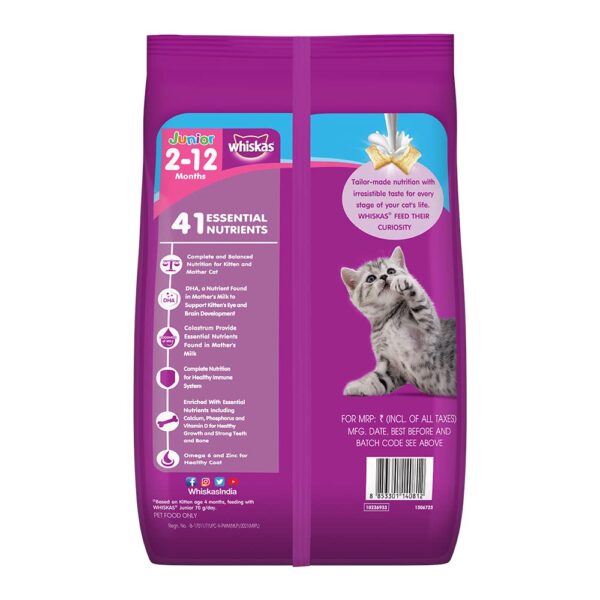 61IDwAPMrwL._SL1000_.jpg Whiskas Wet Food for Adult Cats (1+Years), Salmon in Gravy Flavour, 12 Pouches (12 x 85g) & Whiskas Kitten (2-12 Months) Dry Cat Food Food, Ocean Fish, 1.1kg Pack