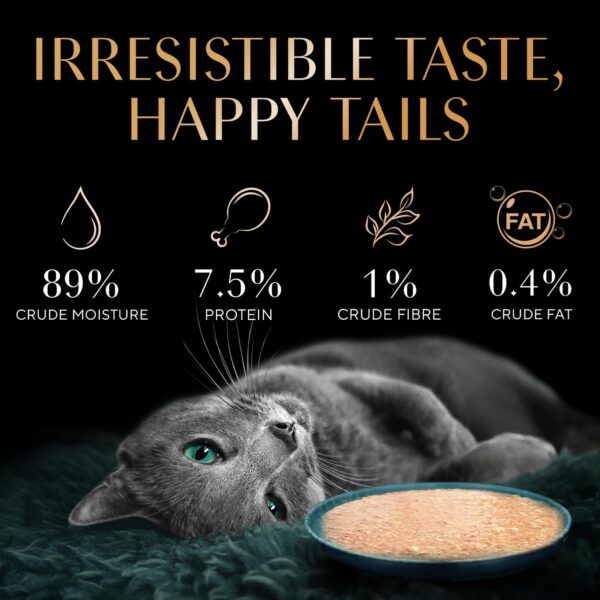 71tbkw42tL._SL1500_.jpg Sheba Fine Premium Adult (1+ Years) Wet Cat Food, Chicken with Tuna in Gravy, 70 g Pouch (Pack of 28), High-Moisture Gravy cat Food for Healthy Hydration