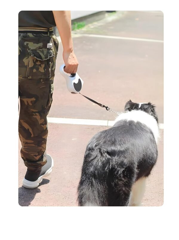 81hkA08klWL._SL1500_.jpg Heavy Duty Retractable Dog Leash with Torch β 5M Durable Pet Walking Leash Green (PPL-137)
