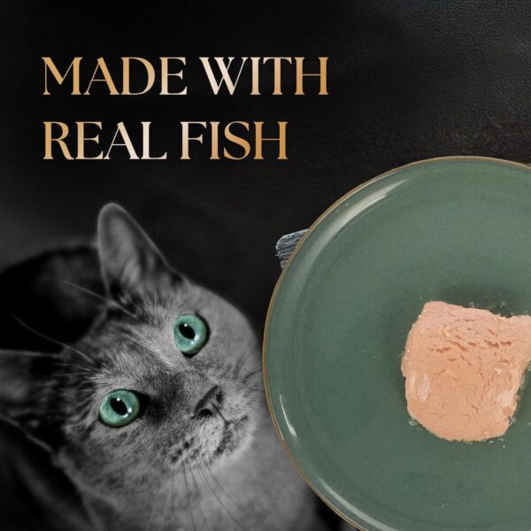 81k6zcsZD-L._SL1500_.jpg Sheba Fine Premium Adult (1+ Years) Wet Cat Food, Chicken Premium Loaf, 70 g Pouch (Pack of 28), High-moisture gravy cat food for healthy hydration
